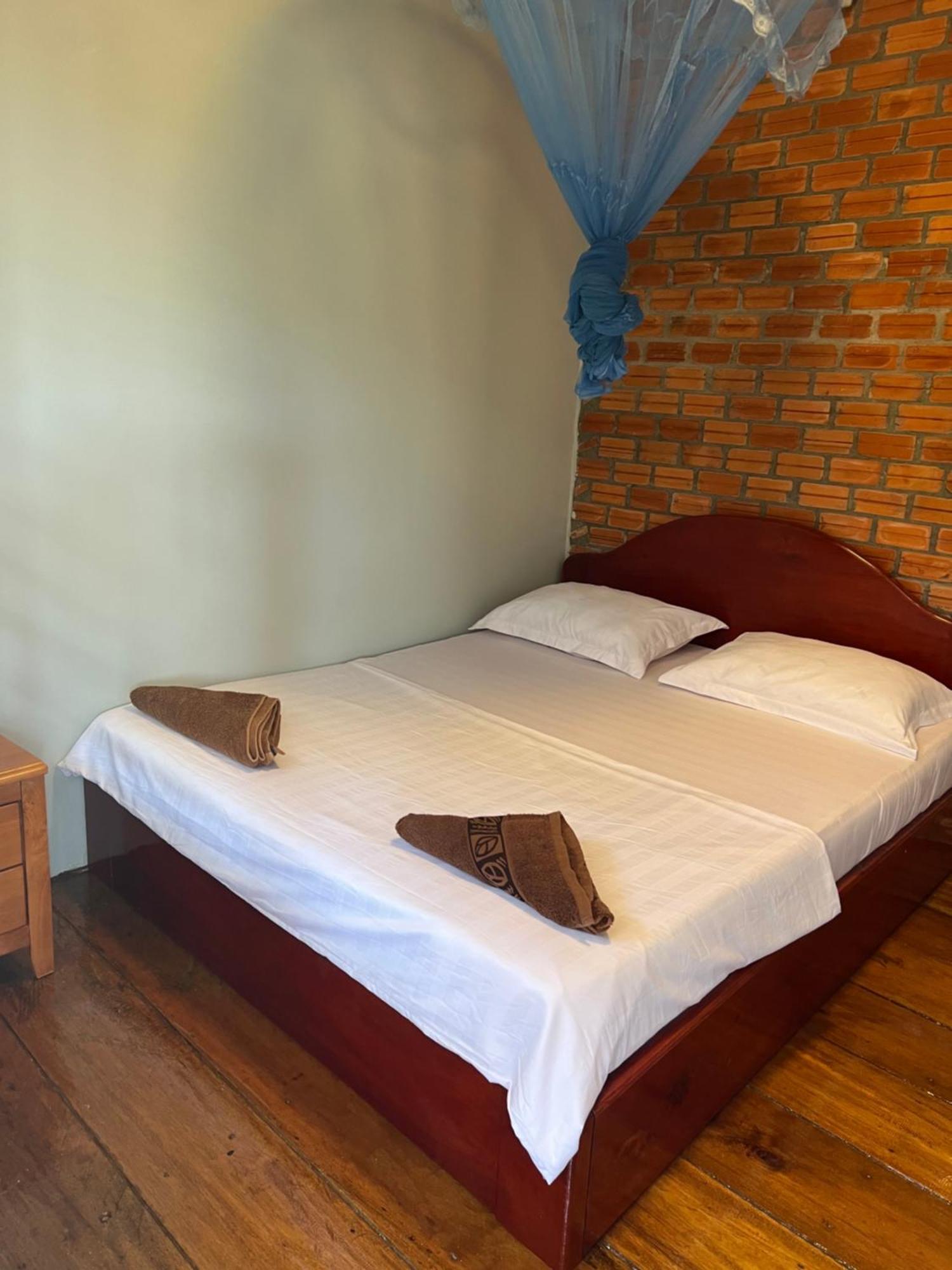 Ing Ing Guesthouse Koh Rong Sanloem Exterior photo