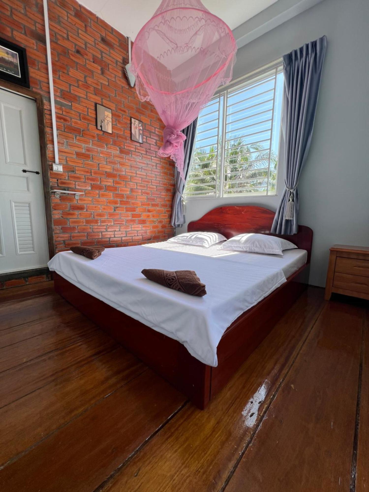 Ing Ing Guesthouse Koh Rong Sanloem Exterior photo